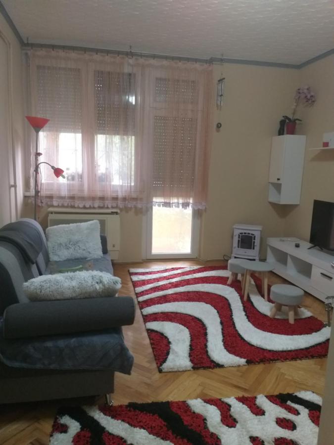 Ilona Apartment *